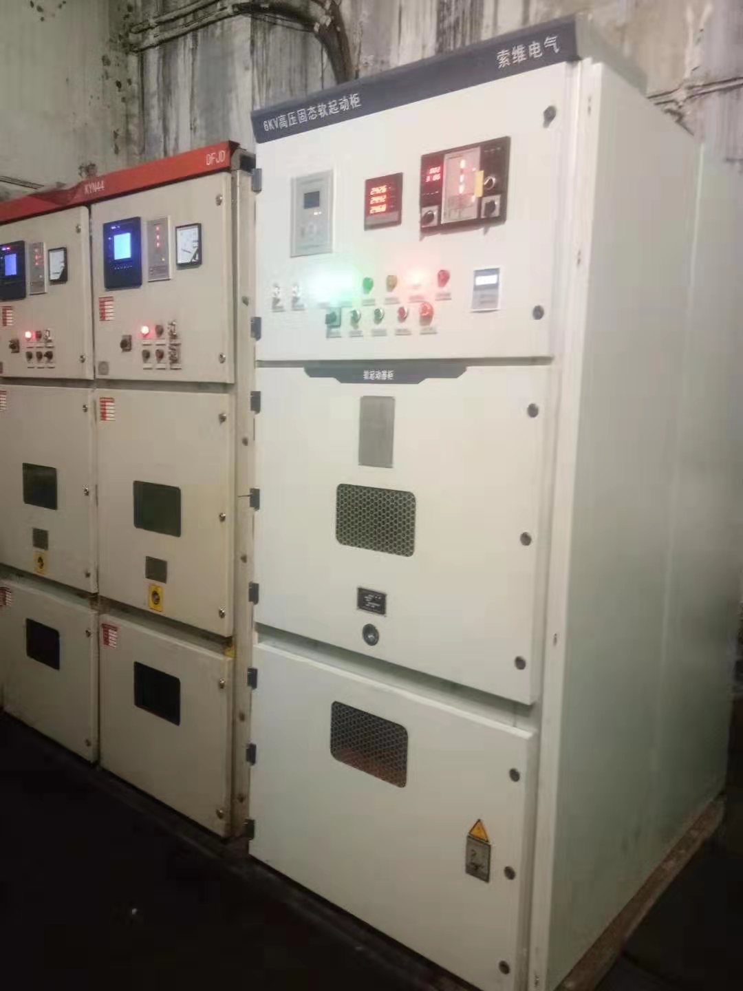 高壓軟起動器空壓機